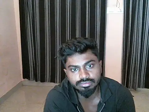 indianbighard21 Show Webcam