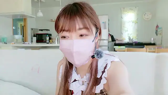 Czat XXX na żywo – SUZU_1201