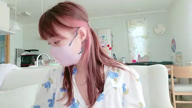 SUZU_1201 Webcam-Show