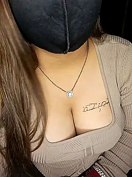 SassyMahimaQueen Show Webcam