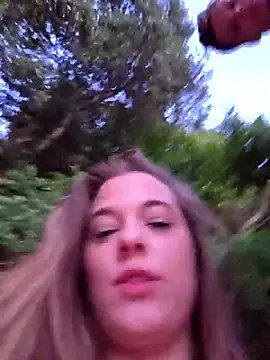 Luna_Lynn 在線直播表演