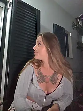 Chatroom XXX en direct de Luna_Lynn