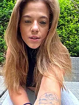 Luna_Lynn Live XXX-Chat