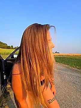 Luna_Lynn Adlı Modelin Web Kamerası Şovu