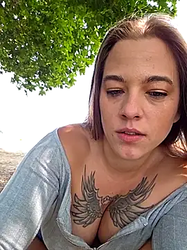 Luna_Lynn Adlı Modelin Web Kamerası Şovu
