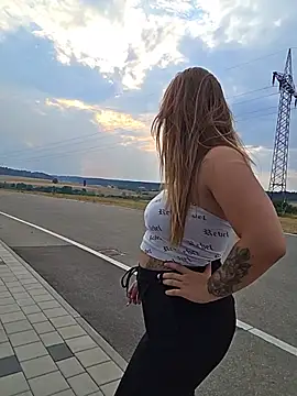 Luna_Lynnn Webbikameraesitys