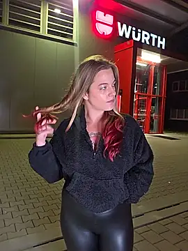 Luna_Lynn webkamerás műsora