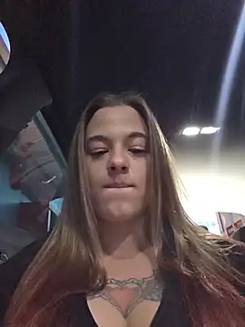הופעת וובקאם של Luna_Lynn
