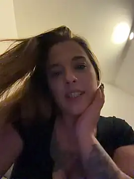 Luna_Lynnn Webbikameraesitys