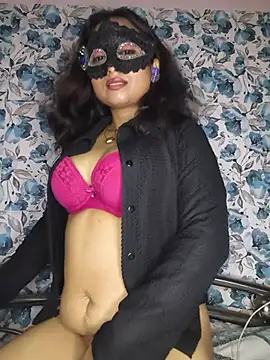 _DesigirlRoshni élő XXX-chatje