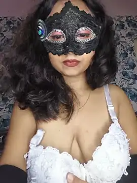 _DesigirlRoshni's Live XXX Chat