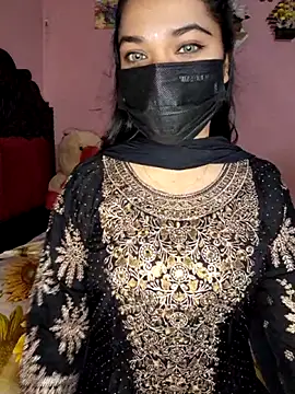 ariya-03 – webcam-show