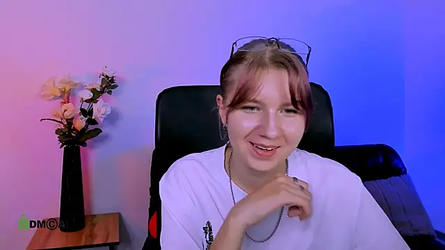 gloria_bubble élő XXX-chatje