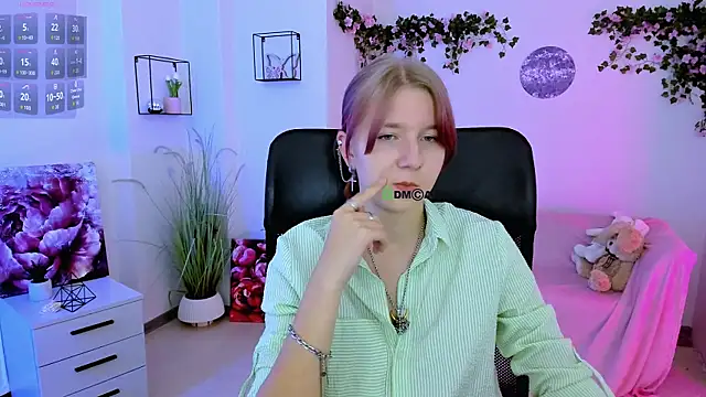 Chat +18 de gloria_bubble ao vivo