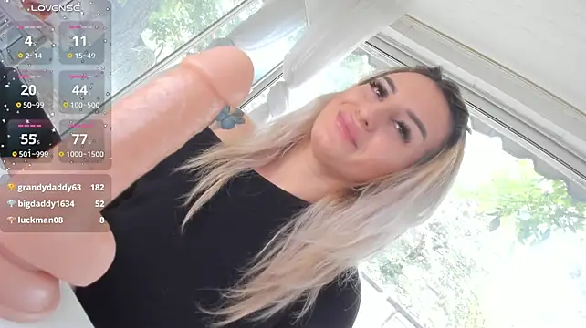 Chat XXX en directo de Ella_Vee