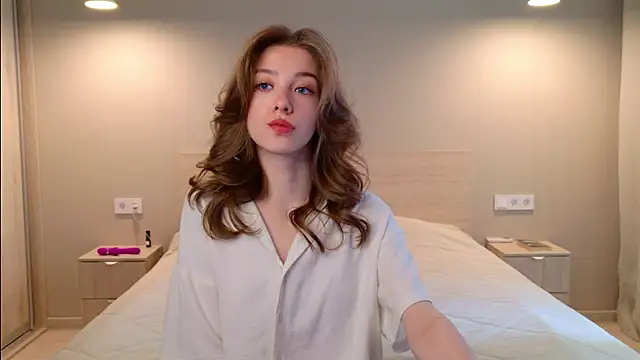 AstraMist Show Webcam
