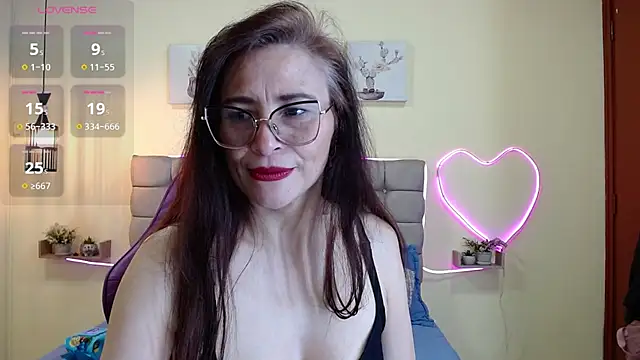 _naomi_s 라이브 XXX 채팅