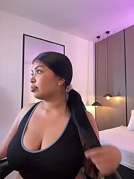 carriepink_ Show in webcam