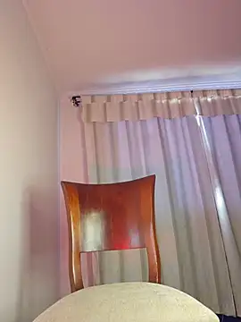 Sala de chat en directo de Nicoleefaith_