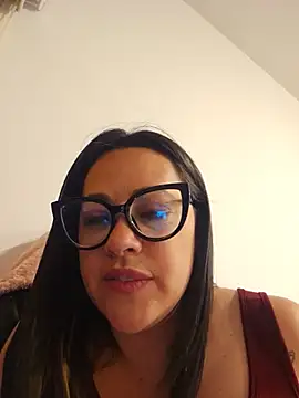Itsmya's Live XXX Chat