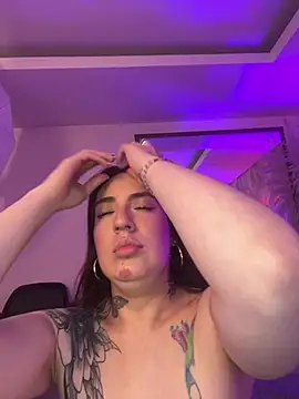 Nina_Ford_'s Live XXX Chat