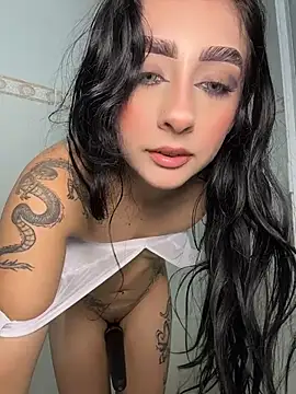 sharlot24's Webcam Show