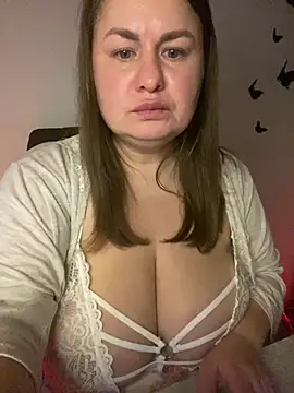 צ'אט XXX בשידור חי של MartaXLove