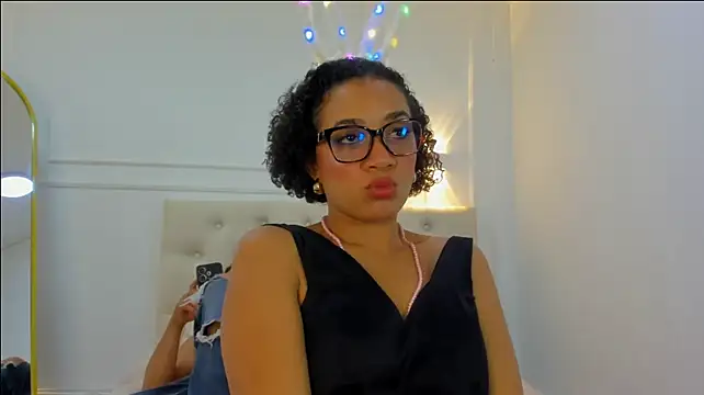 charlotte_dante212 Adlı Modelin Web Kamerası Şovu