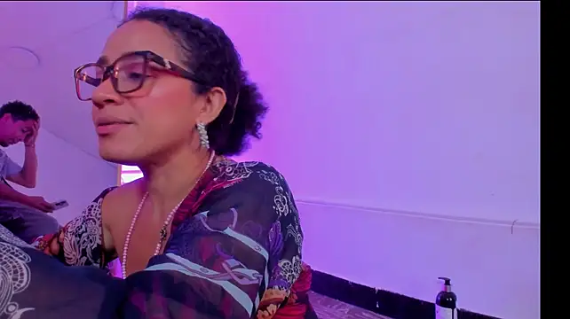 Show Webcam de charlotte_dante212
