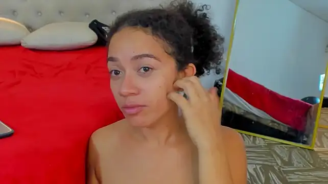 عرض كام charlotte_dante212