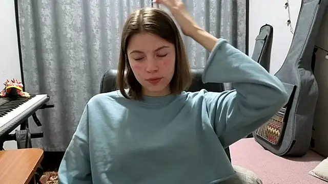 CutieAnny Webcam-Show