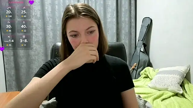 CutieAnny Webcam-Show