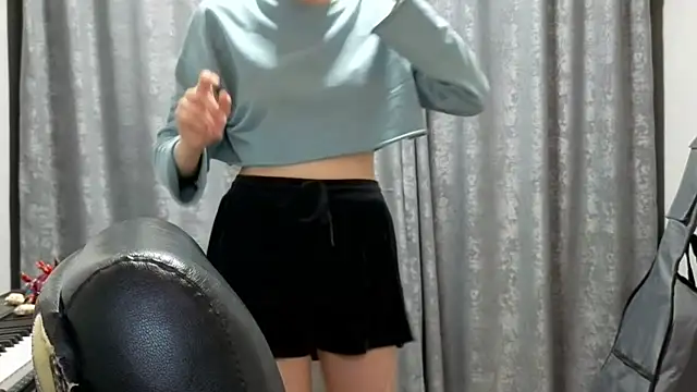 CutieAnny Webcamshow