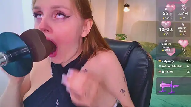 HoneyLace_'s Webcam Show