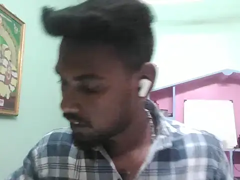 Tamilgud23 webkamerás műsora