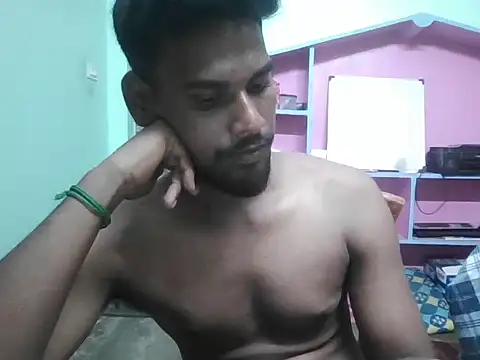 Tamilgud23 webkamerás műsora