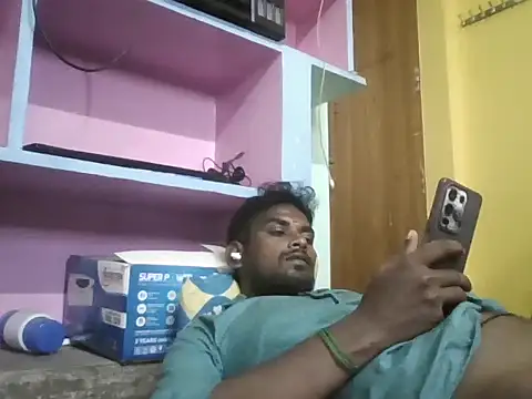 Tamilgud23のウェブカメラショー