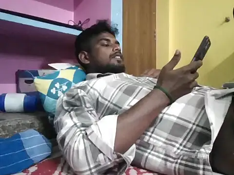 Tamilgud23 Show Webcam