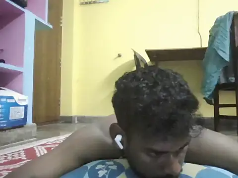 Show modela Tamilgud23 na web-kameri