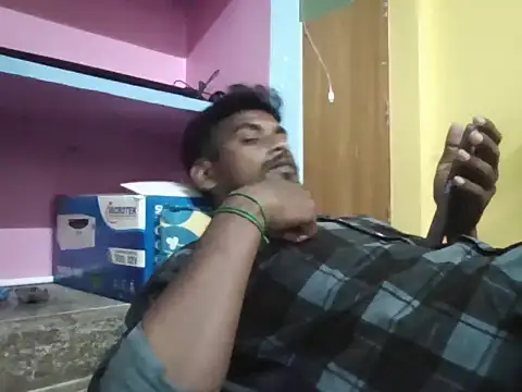 Webkamerová show Tamilgud23