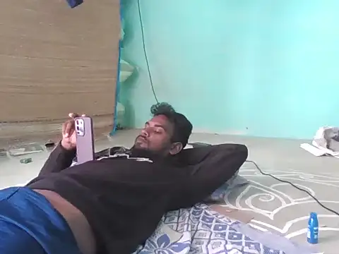 Tamilgud23 webkamerás műsora