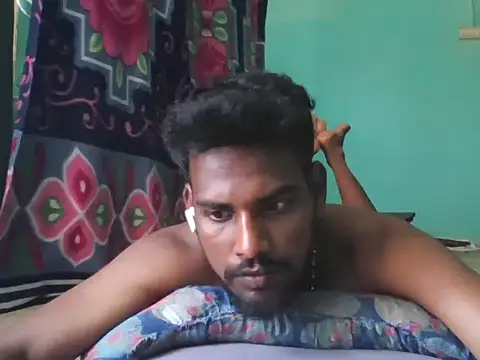 Tamilgud23's Webcam Show