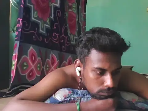 Tamilgud23 Show Webcam