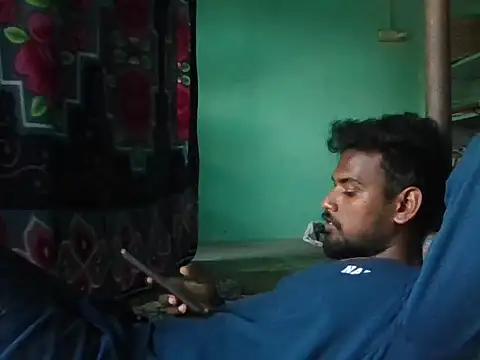 Tamilgud23 webkamerás műsora