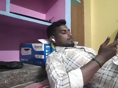 Webkamerová show Tamilgud23