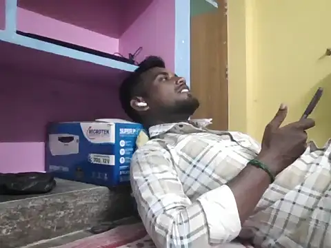 Tamilgud23 Show Webcam