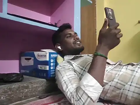 Tamilgud23's Webcam Show