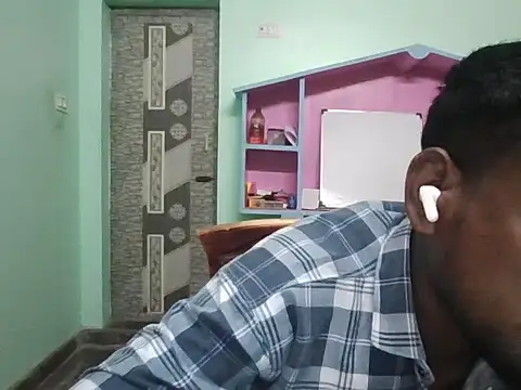 Tamilgud23 Adlı Modelin Web Kamerası Şovu