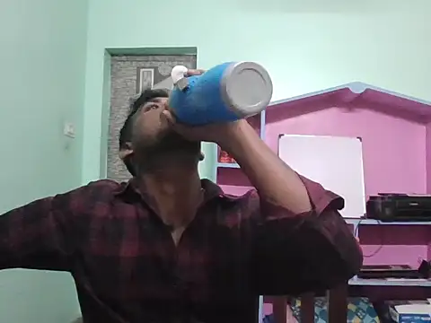 Tamilgud23 Adlı Modelin Web Kamerası Şovu