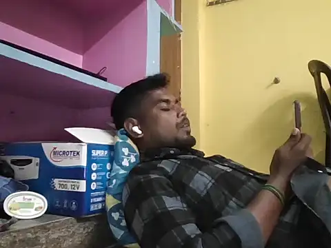 Tamilgud23 Show Webcam